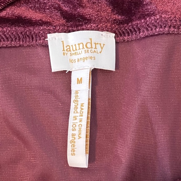 Laundry by Shelli Segal Velour Pencil Skirt Beet Medium (8-10) - Picture 4 of 7